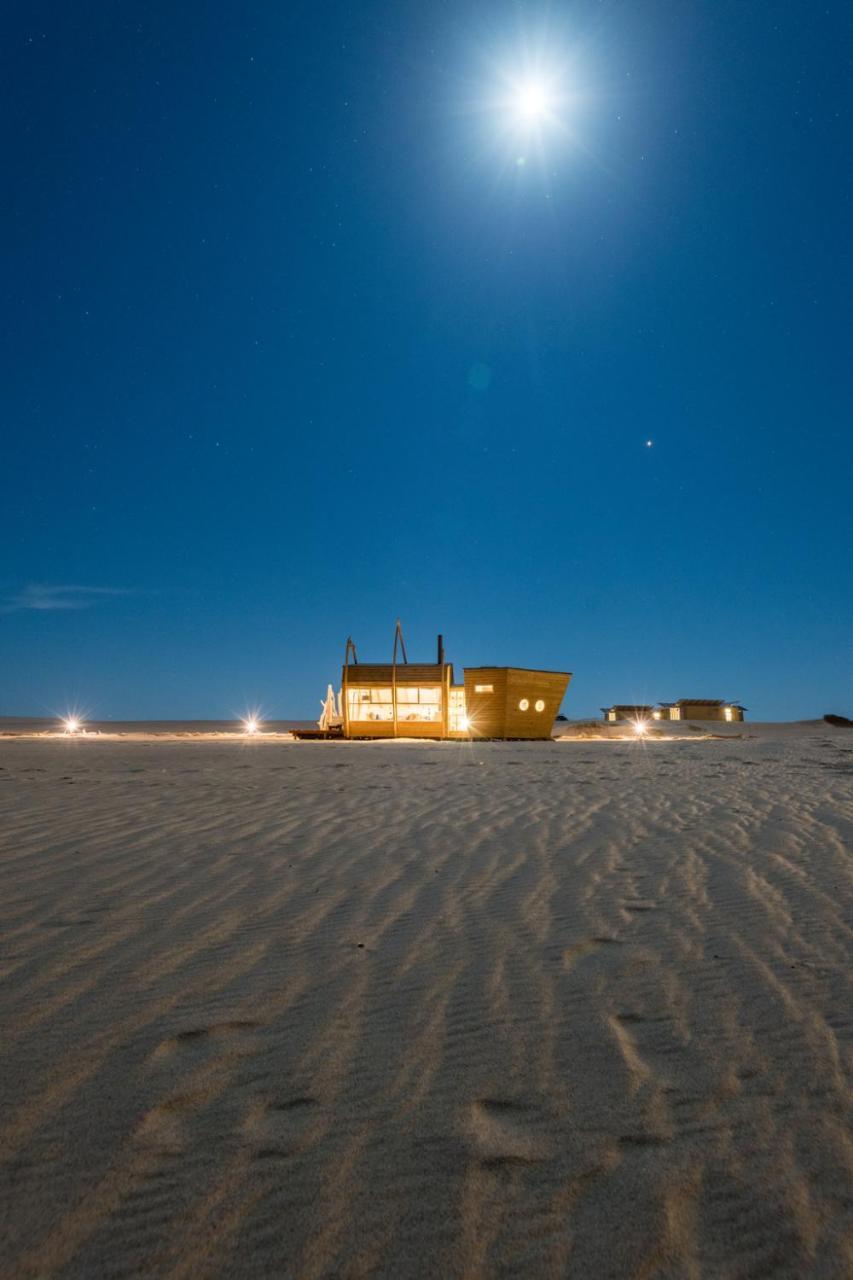 Shipwreck Lodge Mowebaai Exterior photo