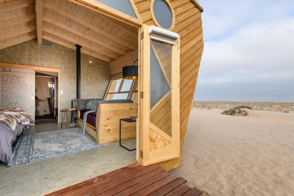 Shipwreck Lodge Mowebaai Exterior photo